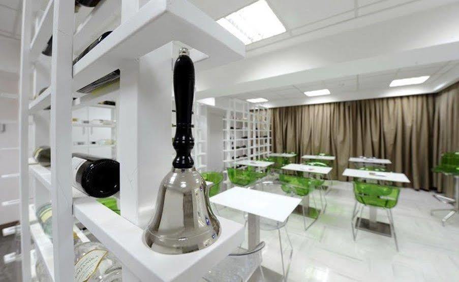 Ibis Styles Skopje Hotel Luaran gambar